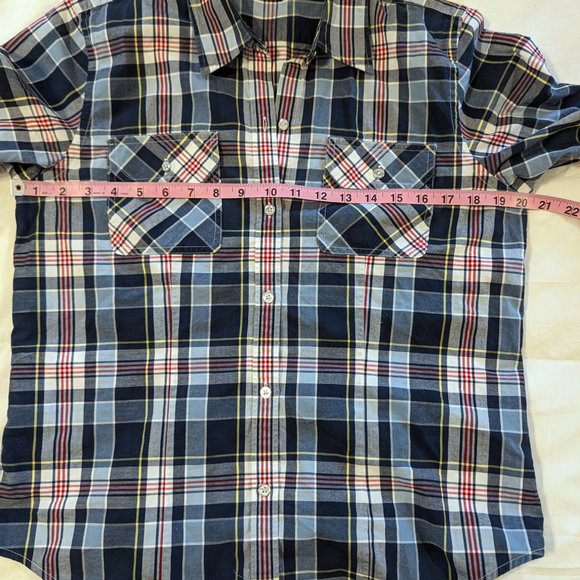 Chap's Non-Iron Button Down Plaid Top - Picture 5 of 6